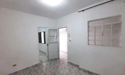 Casa com 1 quarto para alugar na Rua Itaici, --, Santa Teresinha, São Paulo, 50 m2 por R$ 1.140