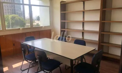 Sala comercial com 6 salas para alugar na Avenida José Caballero, --, Vila Bastos, Santo André, 138 m2 por R$ 4.000