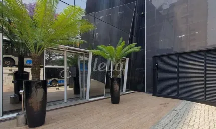 Ponto comercial para alugar na Avenida Nossa Senhora do Sabará, --, Vila Sofia, São Paulo, 442 m2 por R$ 10.000