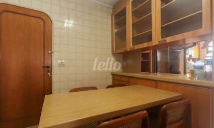 Apartamento com 4 quartos para alugar na Rua Castro Alves, --, Aclimação, São Paulo, 196 m2 por R$ 5.100