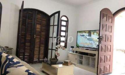 Casa com 3 quartos para alugar na Rua Xingu, --, Vila Valparaíso, Santo André, 162 m2 por R$ 5.500