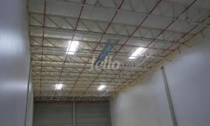Barracão / Galpão / Depósito para alugar na Rua José Semião Rodrigues Agostinho, --, Água Espraiada, Embu das Artes, 1479 m2 por R$ 35.478