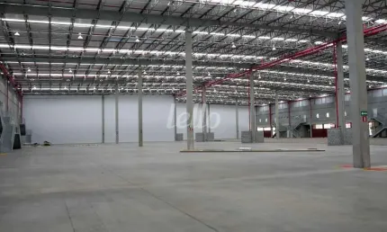 Barracão / galpão / depósito para alugar na avenida carmela dutra, --, jardim presidente dutra, guarulhos, 1426 m2 por r$ 42.768