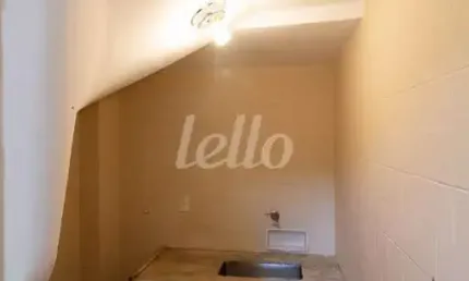 Casa comercial com 1 sala para alugar na Avenida Afonso Mariano Fagundes, --, Saúde, São Paulo, 250 m2 por R$ 8.500