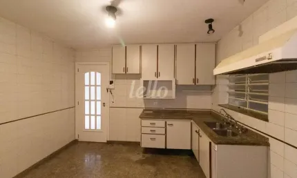 Casa comercial com 1 sala para alugar na Avenida Afonso Mariano Fagundes, --, Saúde, São Paulo, 250 m2 por R$ 8.500