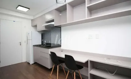 Apartamento com 1 quarto para alugar na Avenida Cásper Líbero, --, Centro, São Paulo, 25 m2 por R$ 2.300