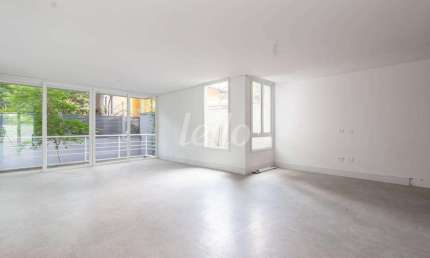 Casa em condomínio fechado com 4 quartos para alugar na Rua Cassiano Ricardo, --, Jardim Cordeiro, São Paulo, 425 m2 por R$ 35.000