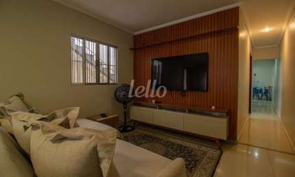 Casa com 2 quartos para alugar na Trv. Corumbá de Goiás, --, Vila Espanhola, São Paulo, 144 m2 por R$ 4.500