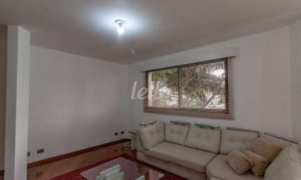 Apartamento com 4 quartos para alugar na Rua Dona Januária, --, Vila Regente Feijó, São Paulo, 155 m2 por R$ 4.200