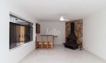 Casa com 2 quartos para alugar na Rua dos Bancários, --, Mooca, São Paulo, 215 m2 por R$ 7.800