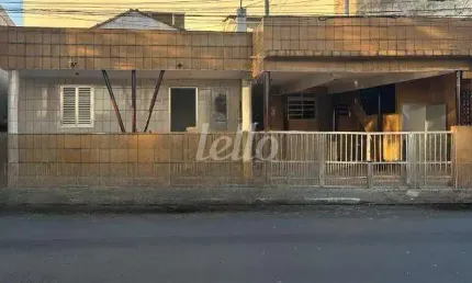 Casa comercial com 1 sala para alugar na Rua Ielmo Marinho, --, Parque Independência, São Paulo, 150 m2 por R$ 2.650