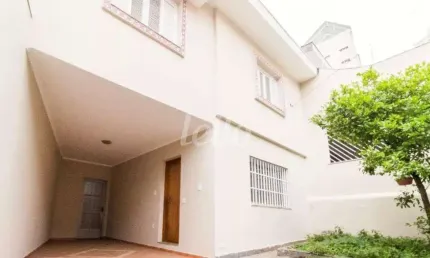 Casa com 4 quartos para alugar na Trv. Armando Rivir, --, Mooca, São Paulo, 150 m2 por R$ 4.800