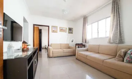 Casa comercial com 1 sala para alugar na Avenida Águia de Haia, --, Itaquera, São Paulo, 200 m2 por R$ 6.000