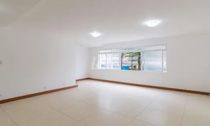 Casa com 3 quartos para alugar na Rua Queimada Grande, --, Vila Romana, São Paulo, 249 m2 por R$ 6.000