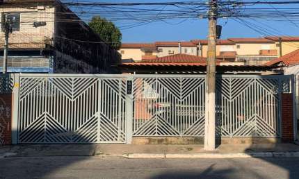Casa com 4 quartos à venda na Avenida José de Brito de Freitas, 436, Vila Bandeirantes, São Paulo, 266 m2 por R$ 1.350.000