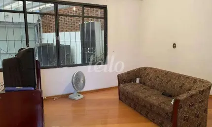 Casa com 2 quartos à venda na Rua Neves Paulista, 219, Vila Mazzei, São Paulo, 220 m2 por R$ 700.000