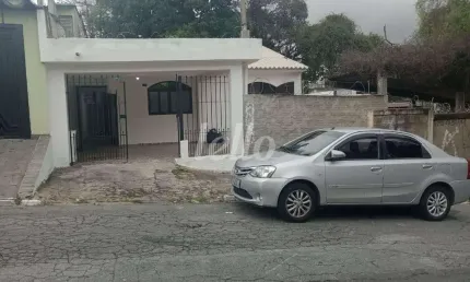 Casa com 2 quartos à venda na Rua General Martiniano Espínola, 79, Parque Casa de Pedra, São Paulo, 102 m2 por R$ 620.000