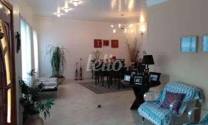 Casa com 4 quartos à venda na Alameda Messina, 305, Jardim Leonor, São Paulo, 260 m2 por R$ 1.900.000