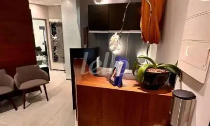 Sala comercial com 3 salas à venda na Rua Oscar Freire, 2250, Pinheiros, São Paulo, 53 m2 por R$ 990.000