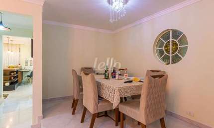 Casa com 3 quartos à venda na Rua Nossa Senhora de Lourdes, 447, Vila Galvão, Guarulhos, 315 m2 por R$ 1.100.000