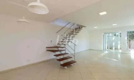 Casa com 3 quartos à venda na Rua Maria de Lourdes, 99, Jardim Novo Mundo, São Paulo, 258 m2 por R$ 2.900.000