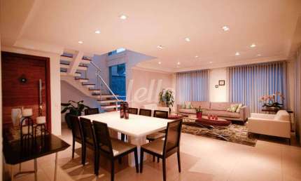 Casa com 3 quartos à venda na Rua Rosalvo Ribeiro, 55, Tremembé, São Paulo, 500 m2 por R$ 3.300.000
