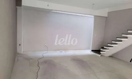 Casa com 3 quartos à venda na Rua Salvador Fiordelisio, 58, Vila Bertioga, São Paulo, 120 m2 por R$ 850.000