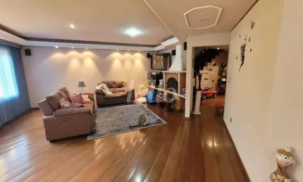 Casa com 3 quartos à venda na Rua Lupe Cotrim Garaude, 161, Jardim Teresa, São Paulo, 384 m2 por R$ 2.200.000