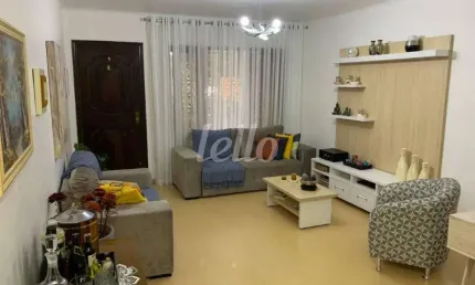 Casa com 3 quartos à venda na Rua Emílio Barbosa, 204, Vila Prudente, São Paulo, 172 m2 por R$ 780.000