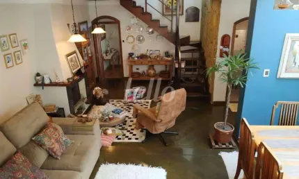 Casa com 3 quartos à venda na Rua Pirajá, 491, Mooca, São Paulo, 228 m2 por R$ 900.000
