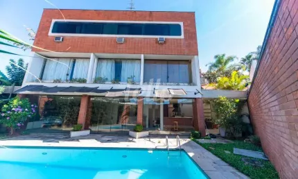 Casa com 4 quartos à venda na rua regente feijó, 67, jardim são caetano, são caetano do sul, 422 m2 por r$ 2.600.000