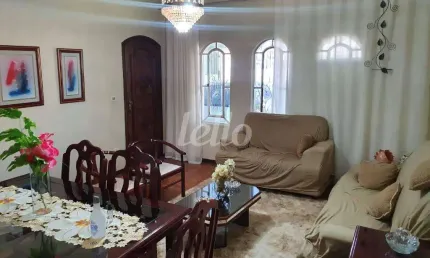 Casa com 3 quartos à venda na Rua Lombroso, 243, Vila Bartira, Santo André, 242 m2 por R$ 850.000