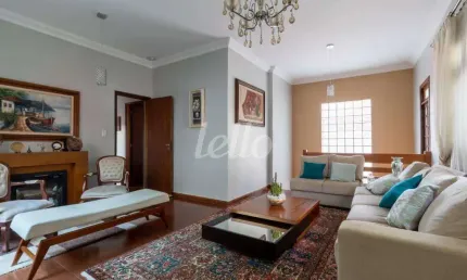 Casa com 4 quartos à venda na Rua Prisciliana Duarte, 515, Jardim da Saude, São Paulo, 300 m2 por R$ 1.800.000