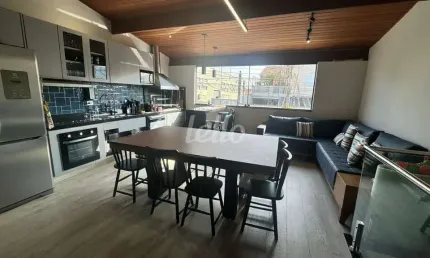 Casa com 3 quartos à venda na Rua Ignez de Menezes Marcandalli, 87, Conjunto Residencial Pombeva, São Bernardo do Campo, 212 m2 por R$ 700.000