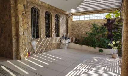 Casa com 3 quartos à venda na Rua Luxemburgo, 26, Vila Francisco Matarazzo, Santo André, 241 m2 por R$ 860.000