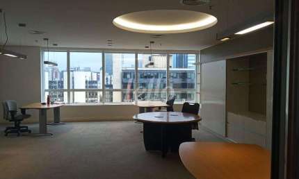 Sala comercial com 2 salas à venda na Rua Quintana, 887, Cidade Monções, São Paulo, 96 m2 por R$ 1.536.000