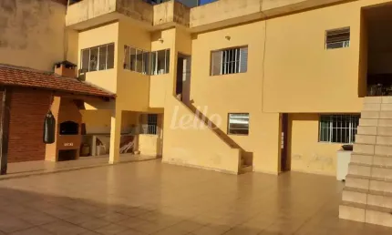 Casa com 3 quartos à venda na rua indaiatuba, 237, jardim cristiane, santo andré, 250 m2 por r$ 700.000