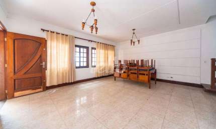 Casa comercial com 1 sala à venda na Rua Araçatuba, 227, Santa Maria, Santo André, 229 m2 por R$ 950.000