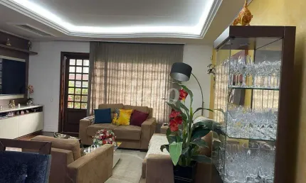 Casa com 2 quartos à venda na Rua Guaiamu, 20, Santa Maria, São Caetano do Sul, 287 m2 por R$ 1.060.000
