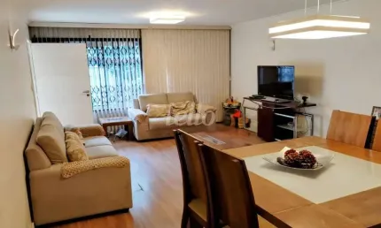 Casa com 4 quartos à venda na Rua do Imperador, 150, Vila Paiva, São Paulo, 184 m2 por R$ 900.000