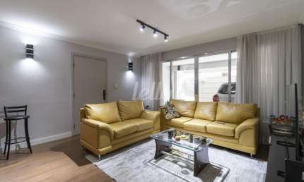 Casa com 3 quartos à venda na Rua Job Lane, 421, Jardim Petrópolis, São Paulo, 141 m2 por R$ 1.070.000