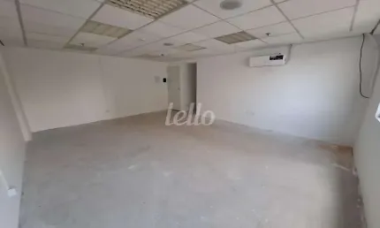 Sala comercial com 1 sala à venda na Avenida Pereira Barreto, 1395, Vila Baeta Neves, São Bernardo do Campo, 33 m2 por R$ 218.000