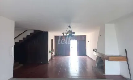 Casa com 3 quartos à venda na Rua Francisco de Taves, 122, Jardim Leonor, São Paulo, 365 m2 por R$ 870.000