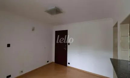 Apartamento à venda na rua oscar freire, 2371, pinheiros, são paulo, 64 m2 por r$ 750.000
