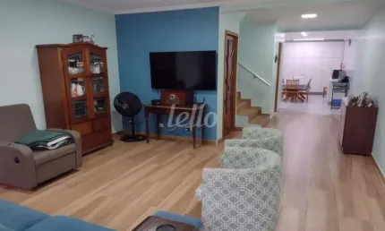 Casa com 3 quartos à venda na Rua Dolores Duran, 118, Vila Basileia, São Paulo, 240 m2 por R$ 940.000