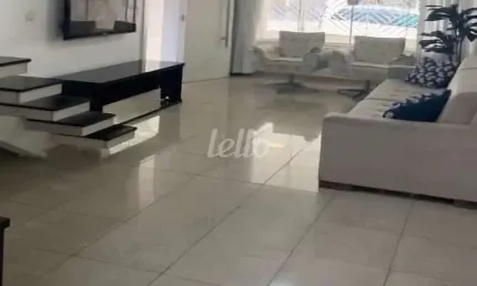 Casa com 3 quartos à venda na Rua Forte do Calvário, 435, Jardim Vila Formosa, São Paulo, 150 m2 por R$ 650.000