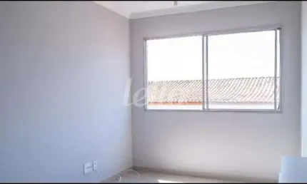 Apartamento com 2 quartos à venda na Rua Caquito, 274, Vila São Geraldo, São Paulo, 60 m2 por R$ 330.000