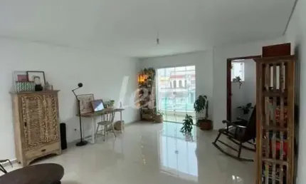 Casa com 4 quartos à venda na Rua Maracas, 97, Vila Pinheirinho, Santo André, 243 m2 por R$ 1.180.000