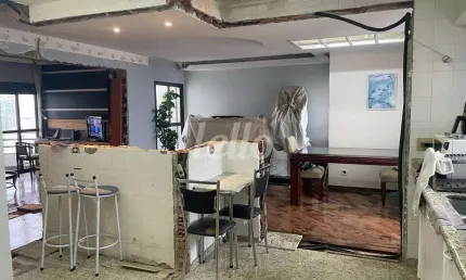 Apartamento com 2 quartos à venda na Rua Cândido Lacerda, 150, Vila Regente Feijó, São Paulo, 128 m2 por R$ 1.500.000