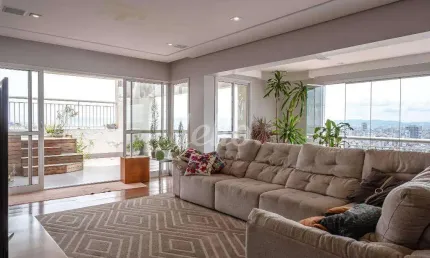 Apartamento com 4 quartos à venda na Rua Renato Rinaldi, 650, Vila Carrão, São Paulo, 210 m2 por R$ 2.600.000